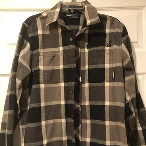 Plaid thick flannel button down men’s shirt